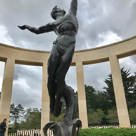 Casa de Férias En Plein Cœur De En Bessin - Côté